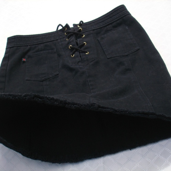 Polo Ralph Lauren Black Denim Boho Mini Skirt Fringe Hem Black Jeans Skirt 4 - Picture 1 of 13